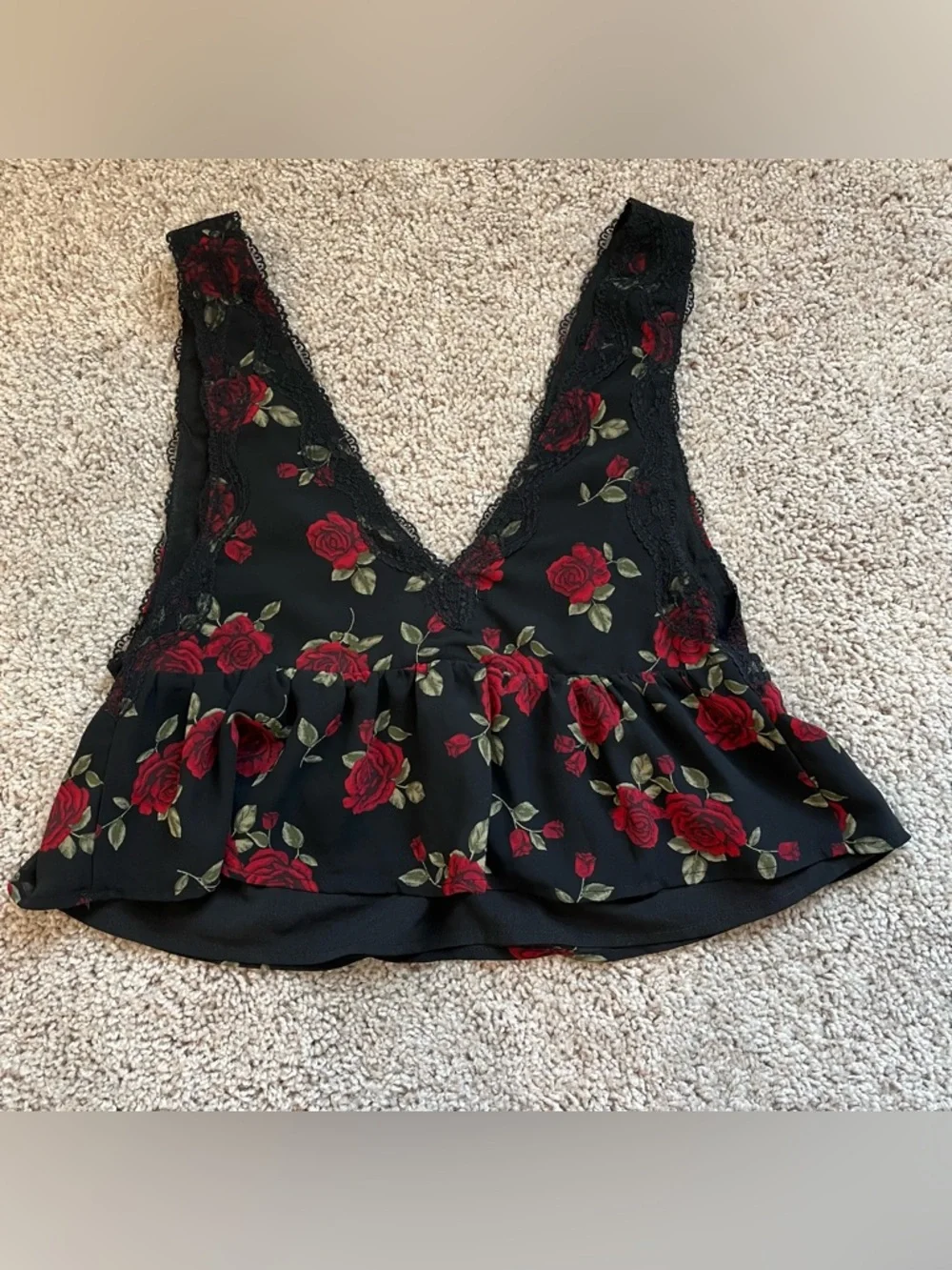 Garage Georgette Black V-Neck Lace-Trim Cami with Red Rose Print- P/S - Picture 2 of 4